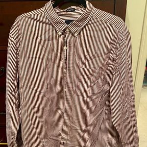American Eagle Long Sleeve Button Down